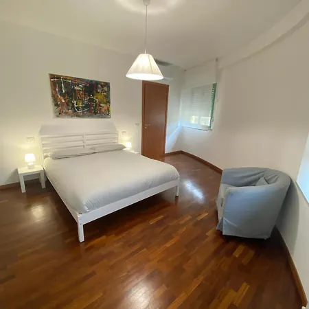 Fontana 2 Apartment *